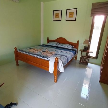 Lanta Lucky House Hotel Koh Lanta Exterior photo