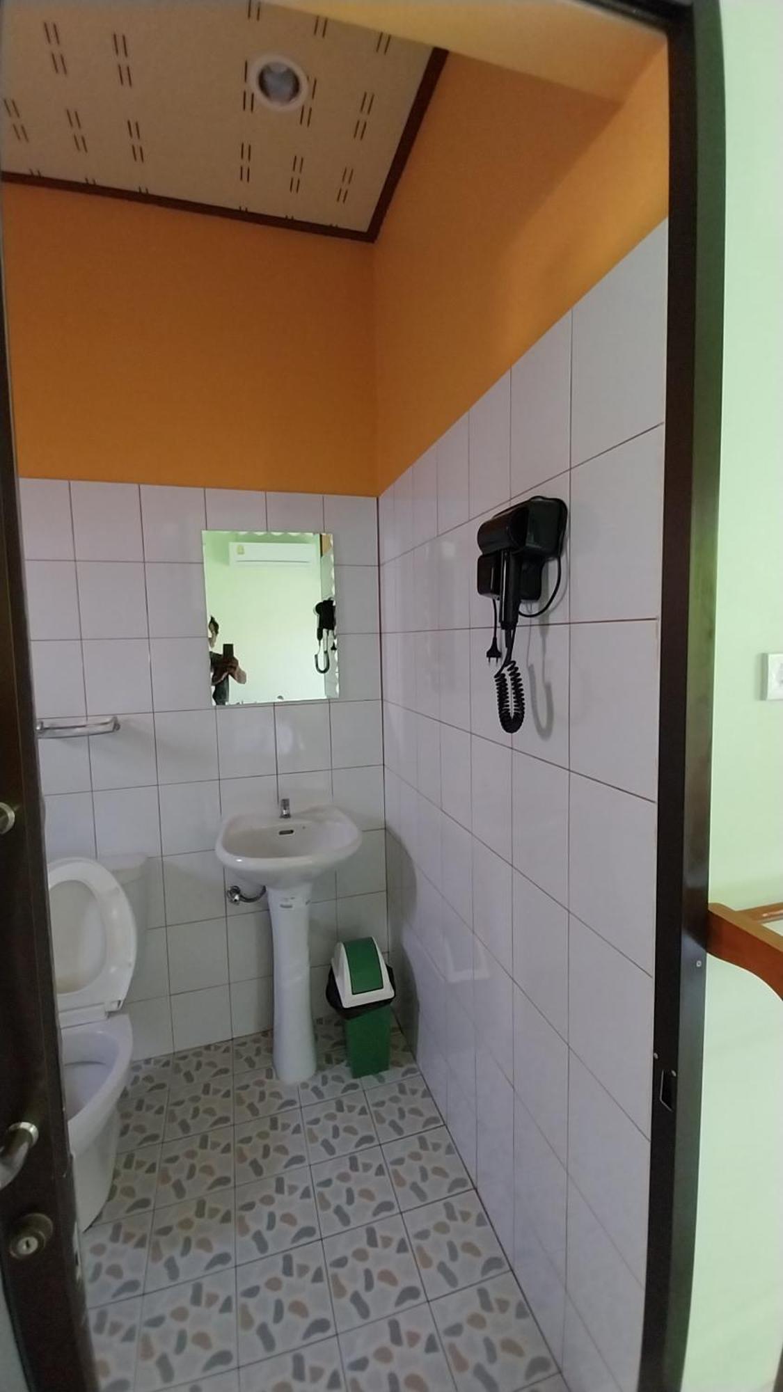 Lanta Lucky House Hotel Koh Lanta Exterior photo