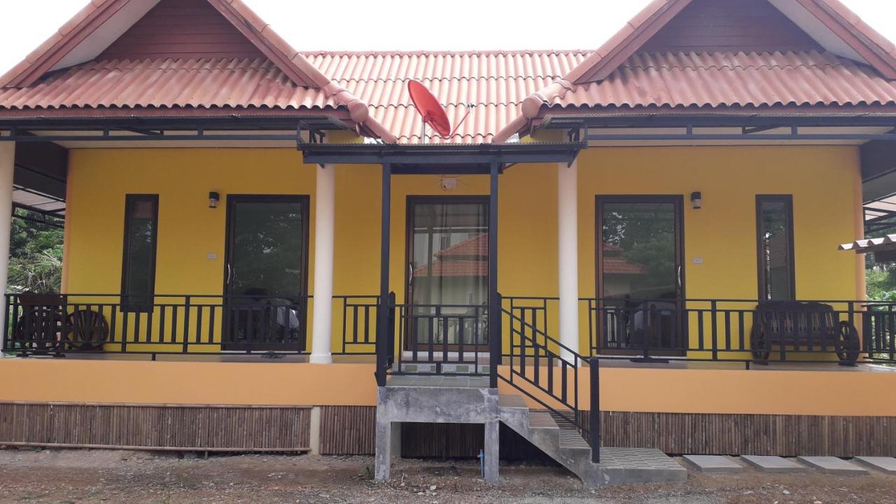 Lanta Lucky House Hotel Koh Lanta Exterior photo